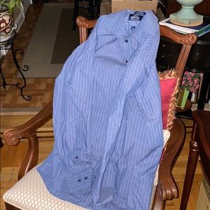 Stafford Men’s long sleeve button up dress shirt